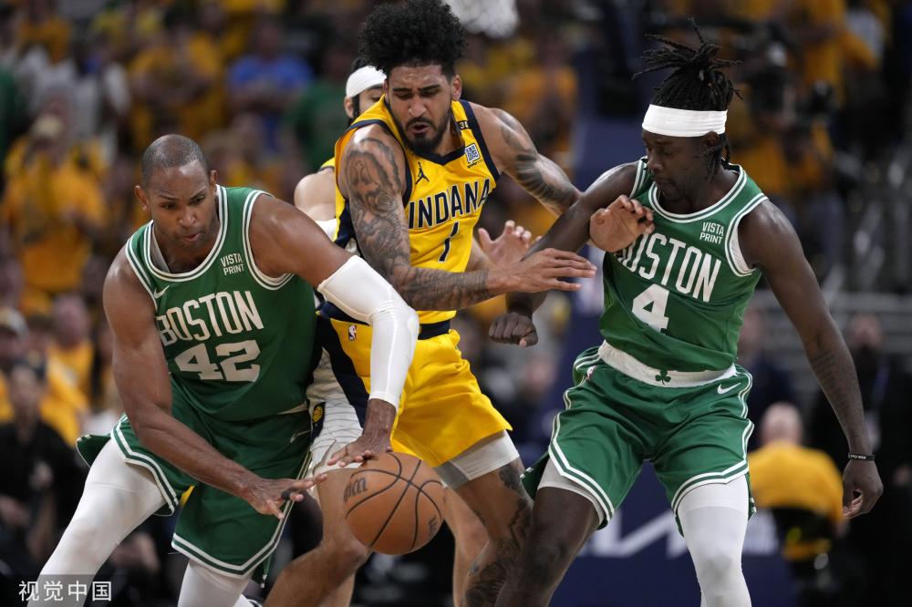 相比之下 相比之下