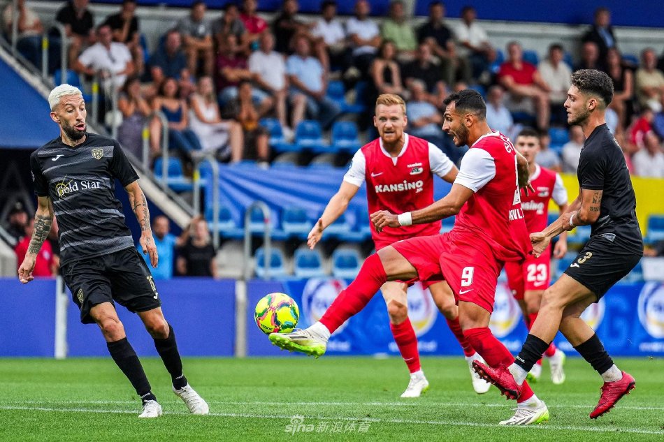 了梅阿查球 了梅阿查球